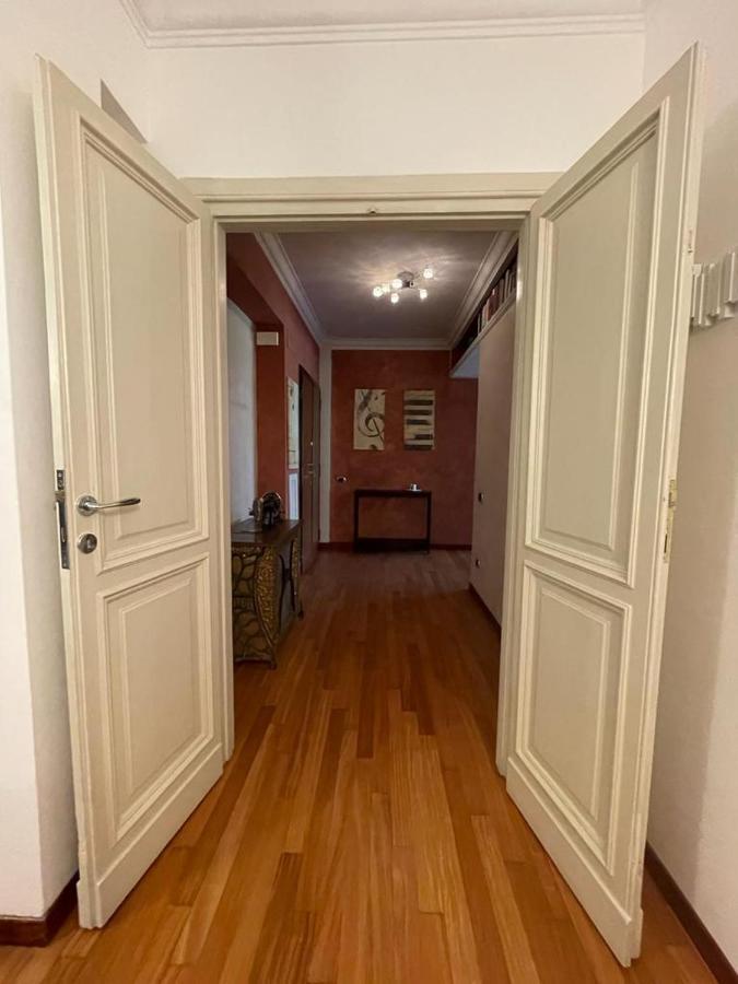 Vatican Bright Flat Apartment